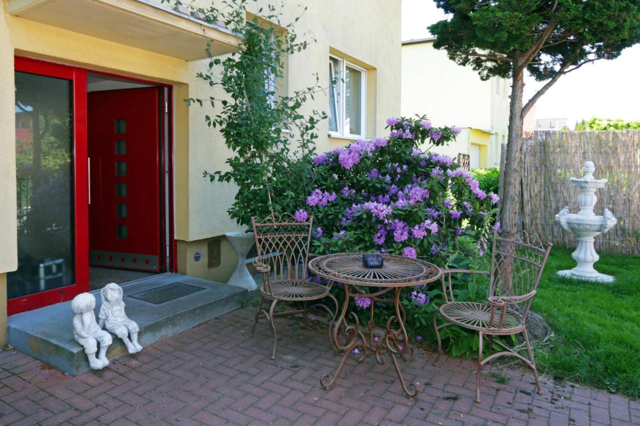 Cozy Souterrain-Half-Basement-Apartment Included 2 Bicycles Berlin Extérieur photo
